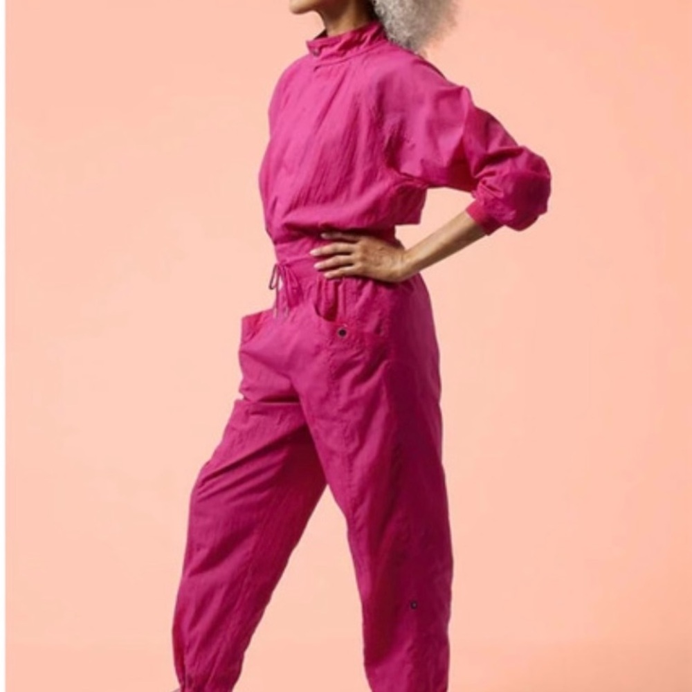 ATHLETA Women’s KEYS Utility Jumpsuit NWT sz 6 Fuscia